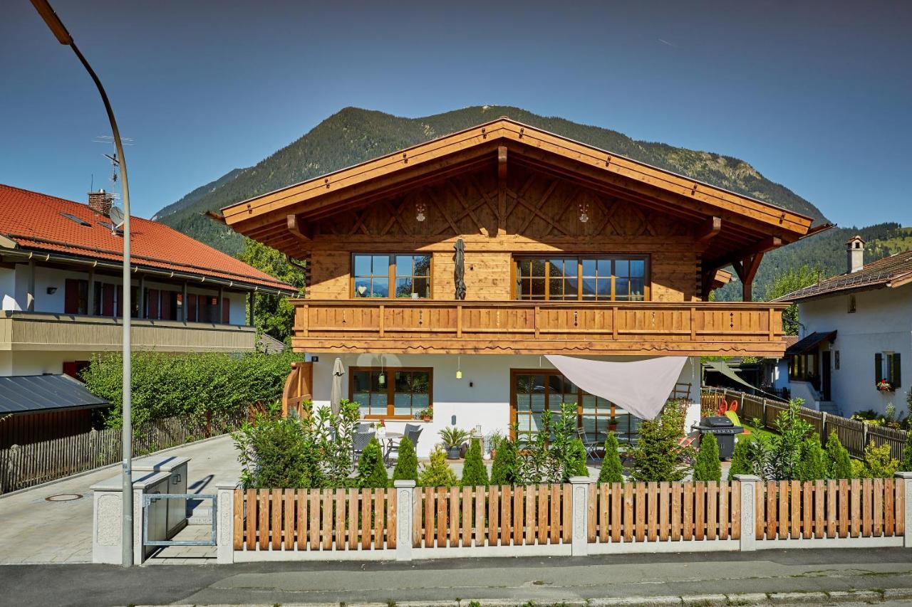 Ferienwohnung Eckbauer Garmisch-Partenkirchen Habitación foto